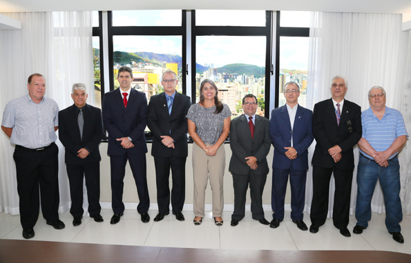 conselho de curadores 01 SITE