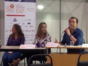 d4c8163e9a710c463548b854983d0640 f7093