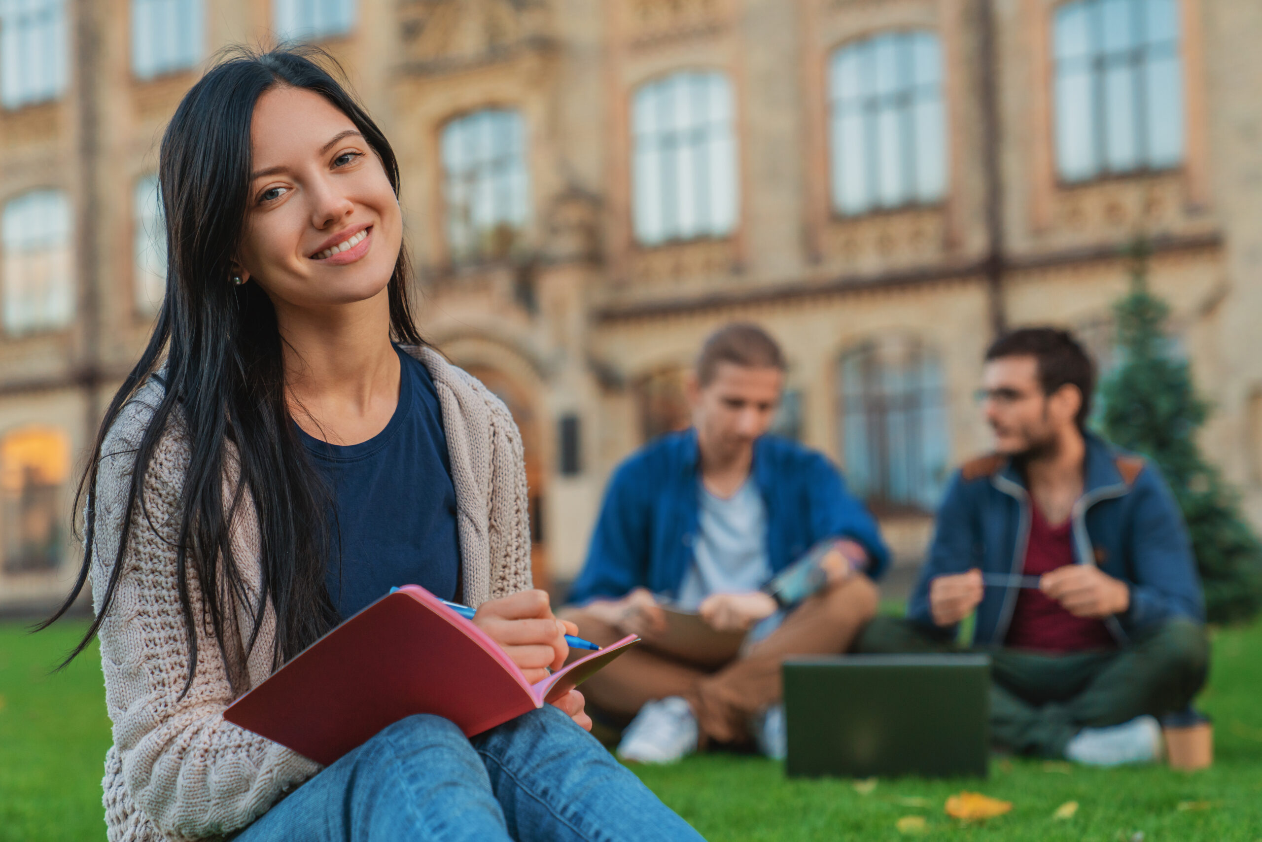 Diferenças entre faculdade e universidade