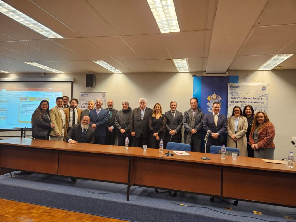 02 Professora Carolina Freitas